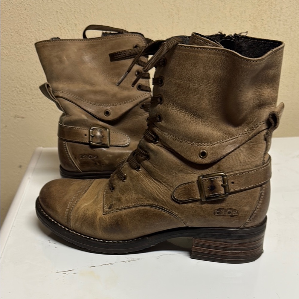 Taos Footwear crave lace up Boots with Durable Sole